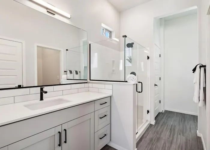 Appartement Radiance Reverie In With Pool,bbq